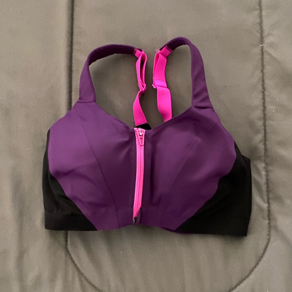 NWOT VSX Knockout by Victoria’s Secret